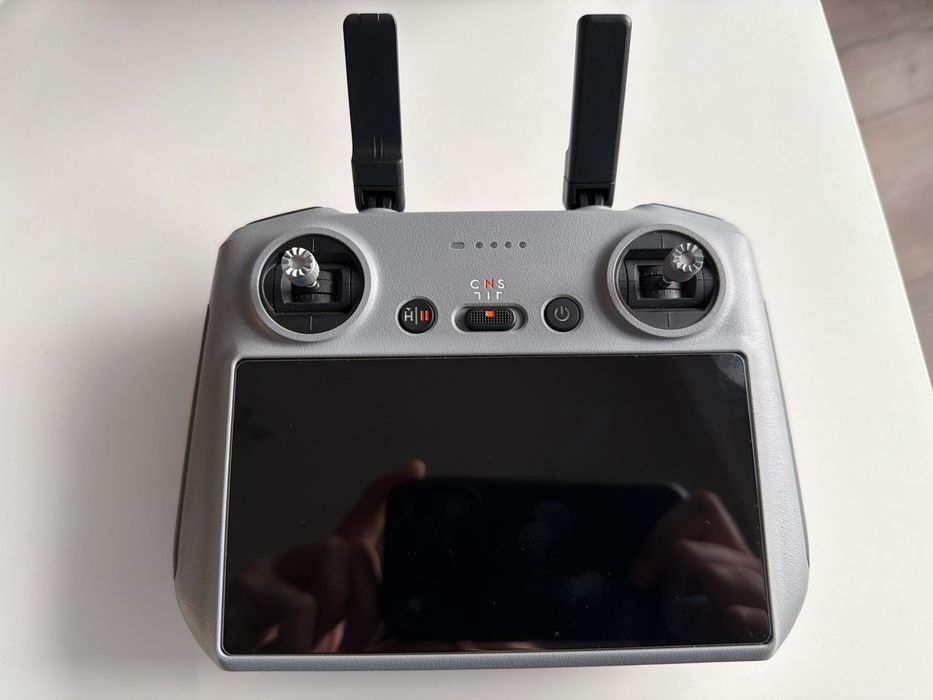 Jak Nowy! DJI Air 3 Fly More Combo + RC 2  + Filtry ND