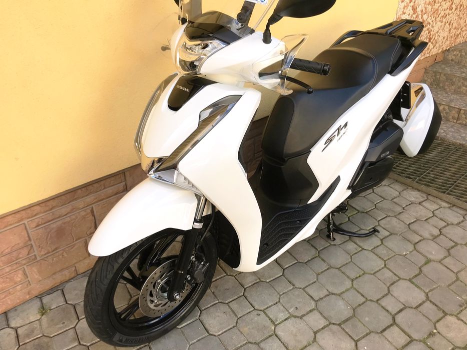 Honda sh  офіційна з документами  сш 150 sh 300