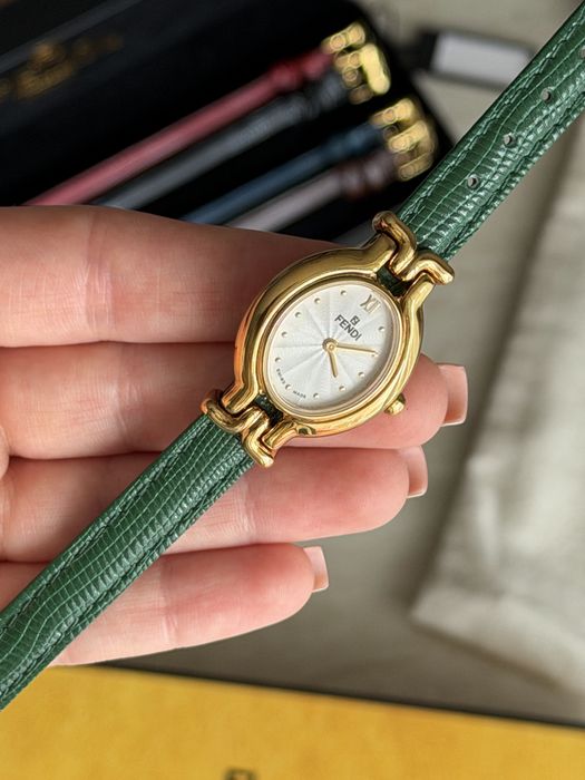 Вінтажний годинник Fendi оригінал