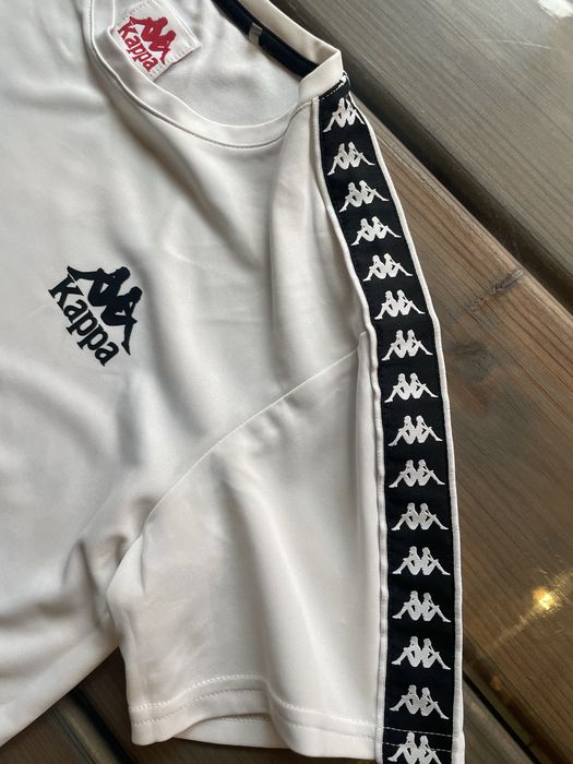 Футболка Kappa на лампасах