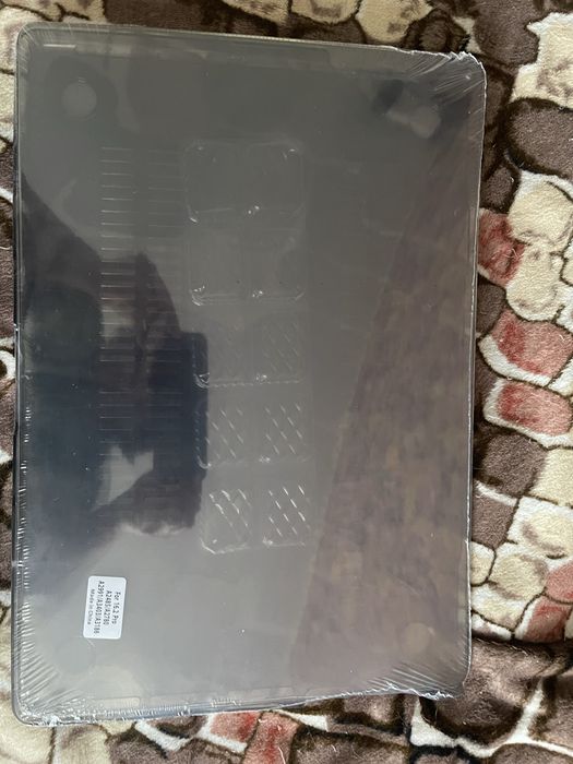 Захисний  чохол для ноутбука  Apple MacBook Pro 16