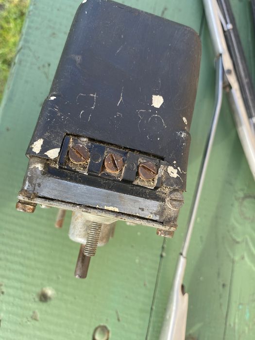 Trabant Silnik wycieraczek przód 6V 8W wycieraczki przełącznik kierunk