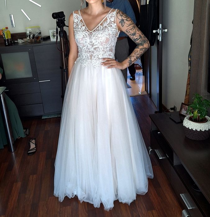 Suknia ślubna litera A