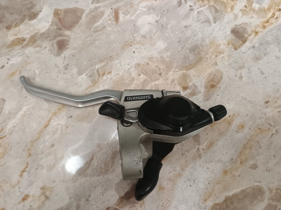 Klamki manetki Shimano ST-EF20, 3x7 speed.