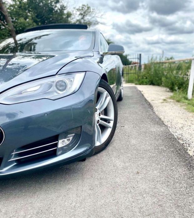 Розборка разборка Шрот Tesla S рест дорест