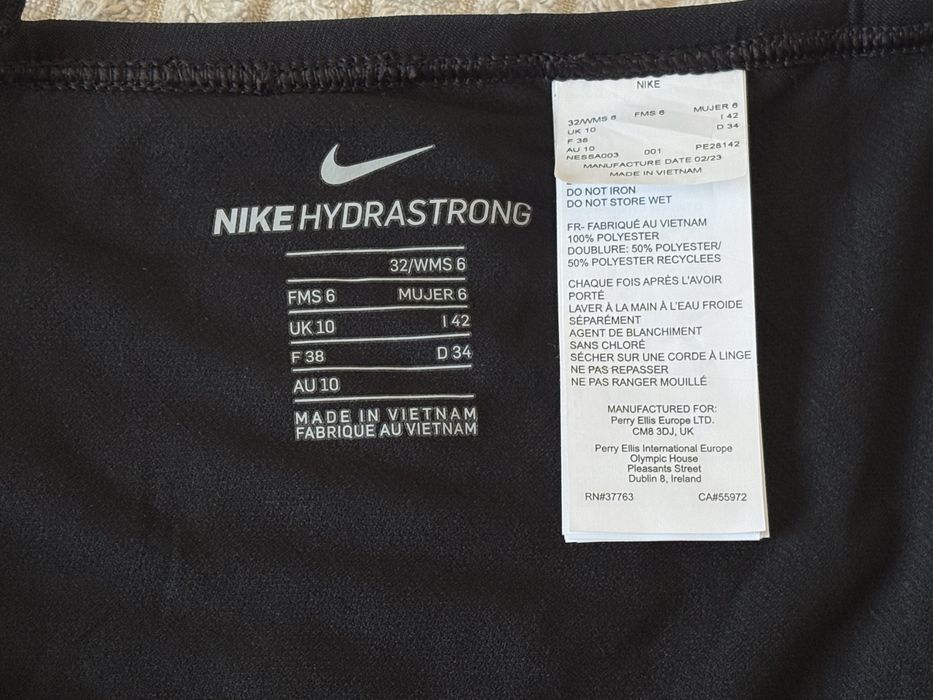 купальник Nike розмір 34