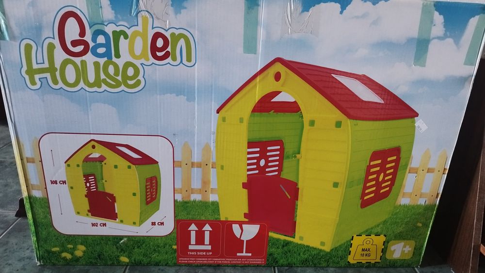 Domek ogrodowy dla dzieci na balkon do ogrodu