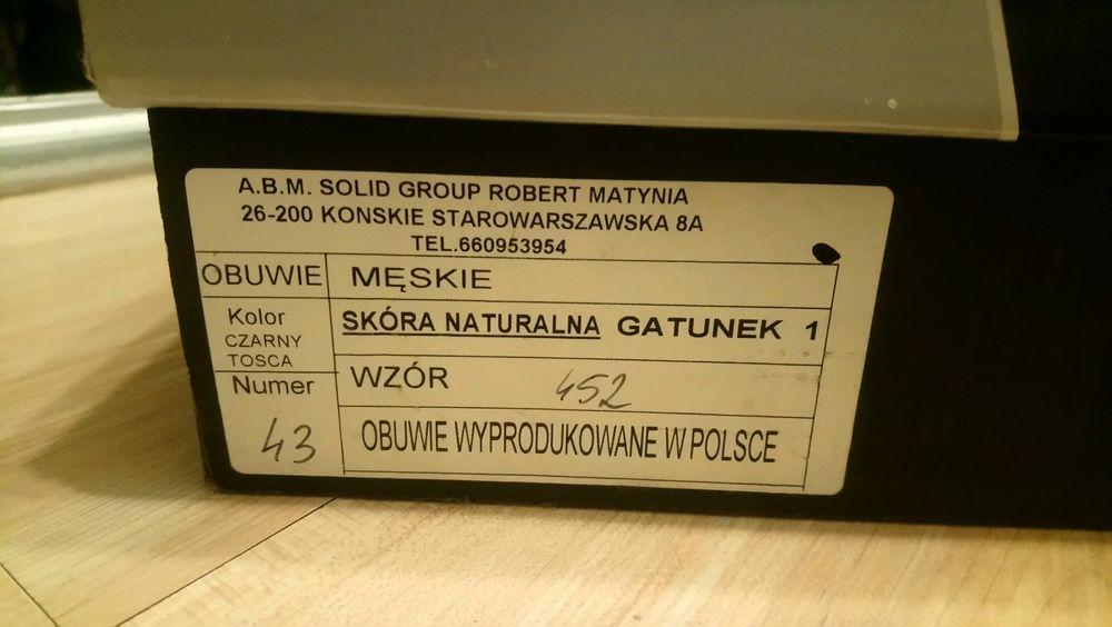 Obuwie męskie 43