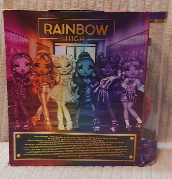 Лялька Rainbow High Рейнбоу Хай Міла Беррімор Mila Berrymore Burgundy