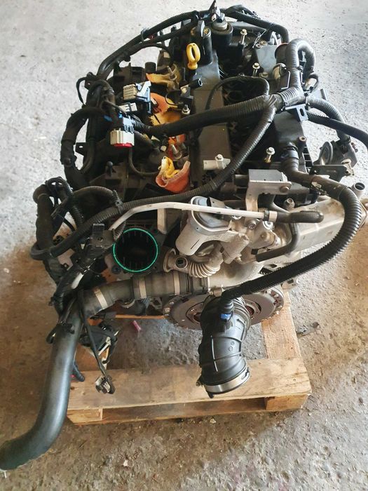 silnik 2,5 L RF8E5G 6015AD benzyna FUSION ESCAPE