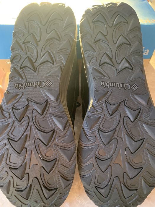 Кросівки коламбія зимні стан відмінний взував пару раз. ,помилився з р