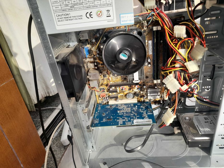 computador de secretaria como novo.