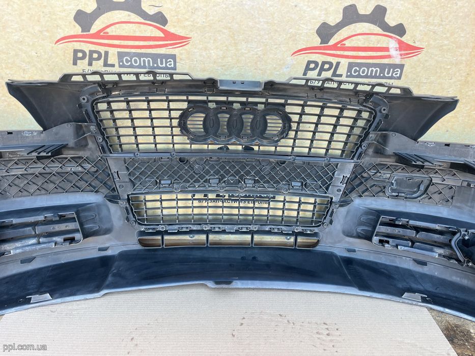 Audi A3 8P 05-08 Бампер передний решетка заглушка туманка 8P4807437