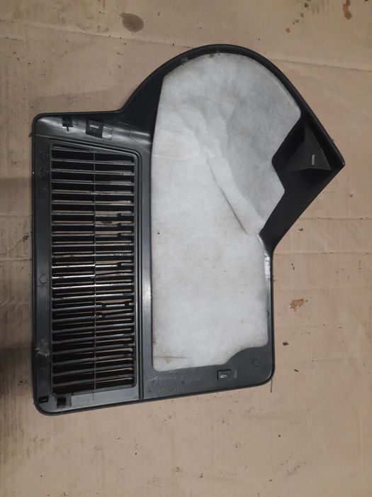Vw T5 Lift Zaślepka Boczka Prawego