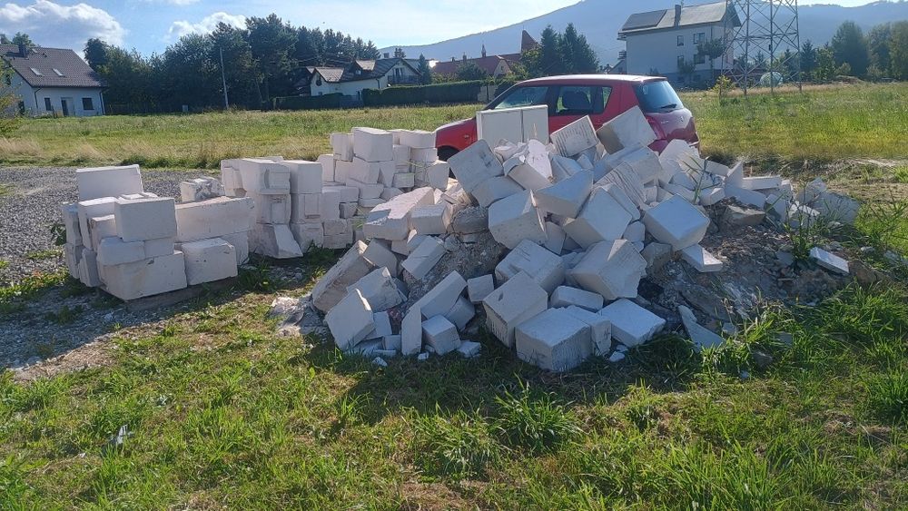 Oddam gruz, resztki bloczków