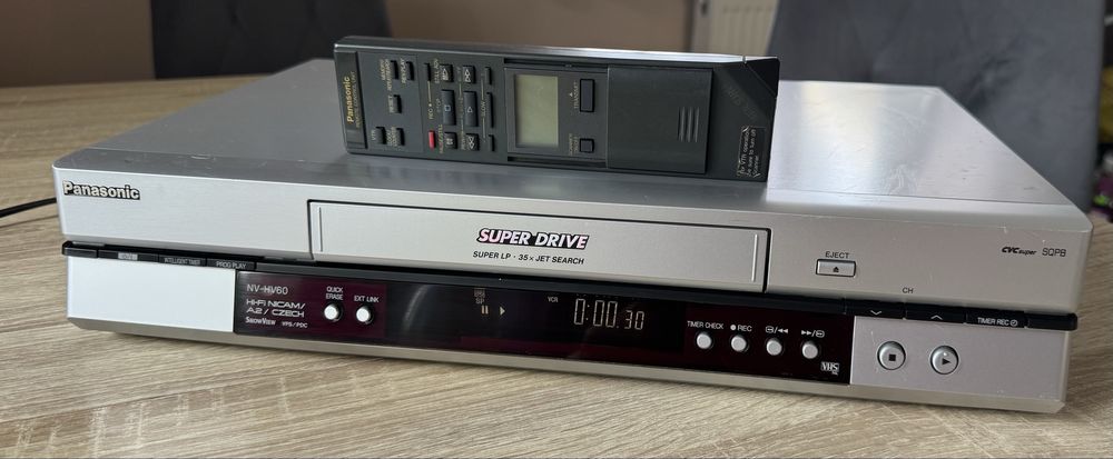 【1ヶ月保証付き/整備品】パナソニック ＶＨＳハイファイビデオ NV-HV60 Panasonic NV-HV60 #Magnetowid VHS #6HD #Hi-Fi Stereo #Super Drive