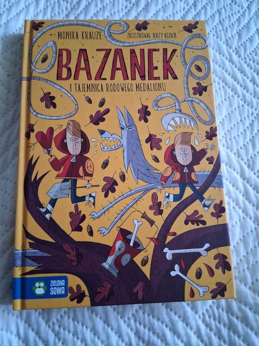 Ksiazka "Bazanek i tajemnica rodowego medalionu"
