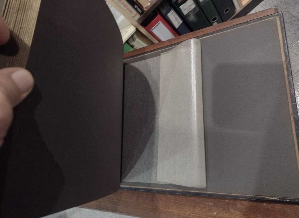 Caixa de música e álbum de fotos rara "Madrepérola"