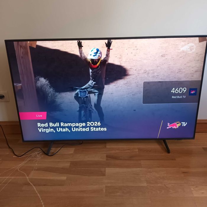 TV Samsung 50" QLED 4K Smart TV (Q60A) - Excelente Estado + Caixa Original