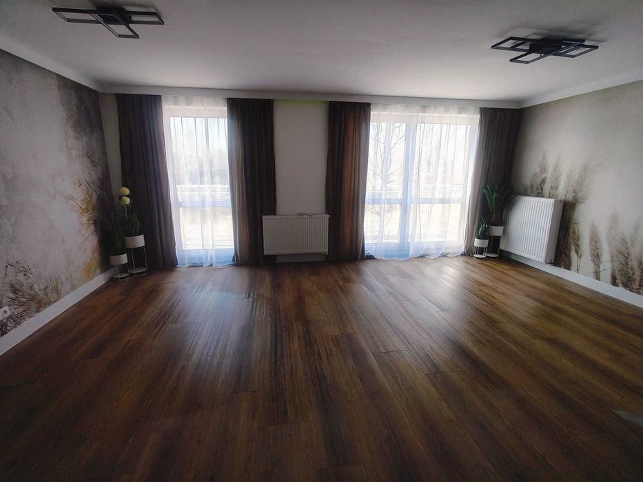 Mieszkanie- Salon z kuchnią/4 pokoje/2 łazienki/3 tarasy/doświetlone