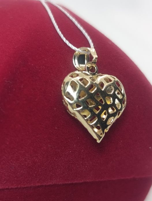 Złota zawieszka wisiorek w formie serduszka złoto próby 585° 14k
