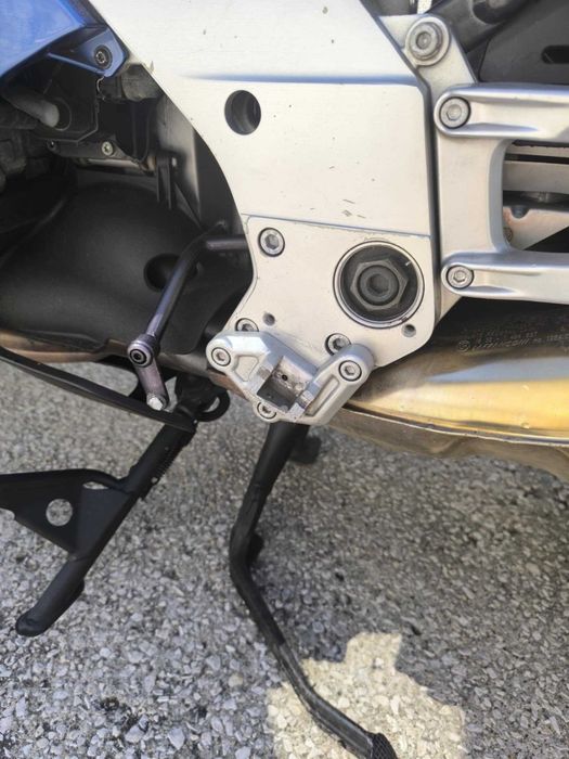 BMW K 1200 RS (Acidentada) ou Troco por motorizada restaurada