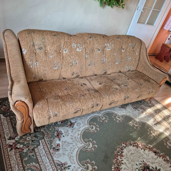 Sofa i dwa fotele