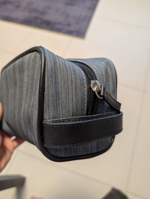 Męska kosmetyczka Bvlgari Emirates szara/grafitowa