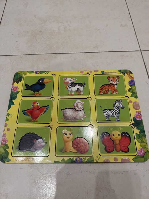 Лот іграшок для дітей