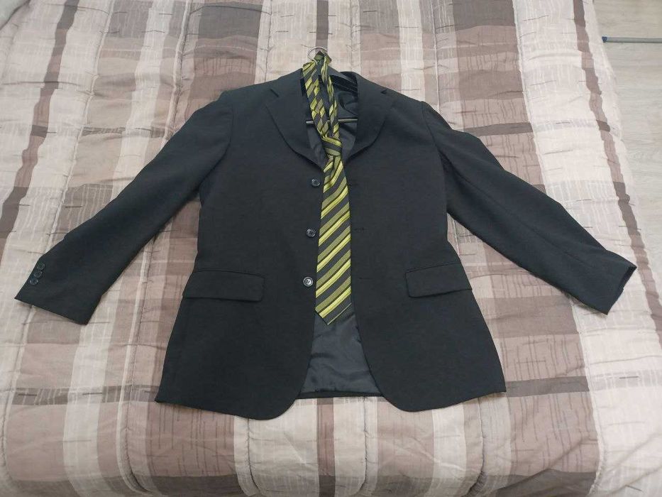 Terno e gravata novíssimos, APROVEITEM ÚLTIMA PEÇA DE ESTOQUE!!!