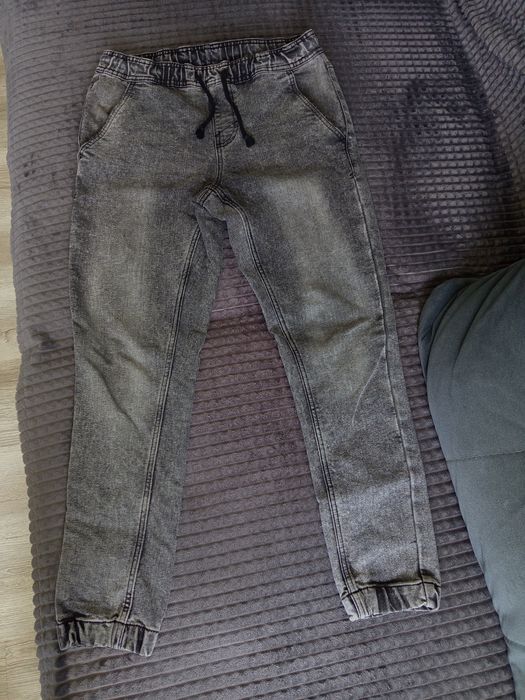 Joggery męskie 28