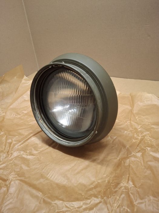 Reflektor lampa przednia star 266 - 660