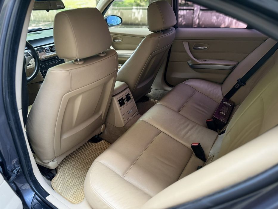 Продам bmw e90 2005