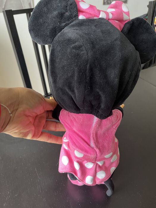 Boneca Cry baby muito bem estimada