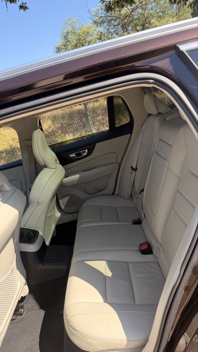volvo v60 com todos os opciones disponiveis