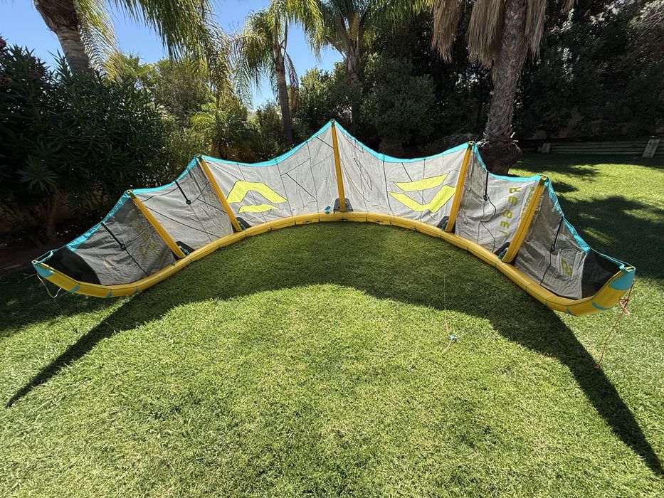 Conjuto Kite REBEL 2025, prancha e barra