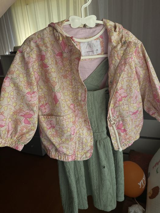 Одяг на осінь для дівчинки на 1-2 роки.