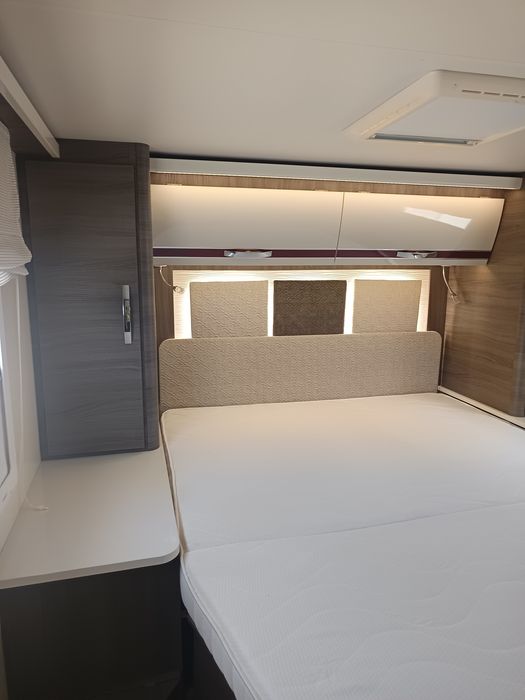 Autocaravana McLouis 80G com apenas 24500 km
