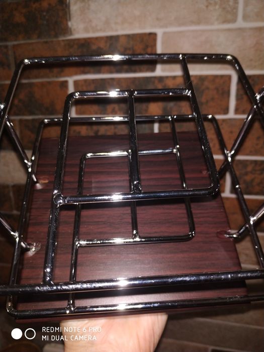 Столик вращающийся под пульты и прочее