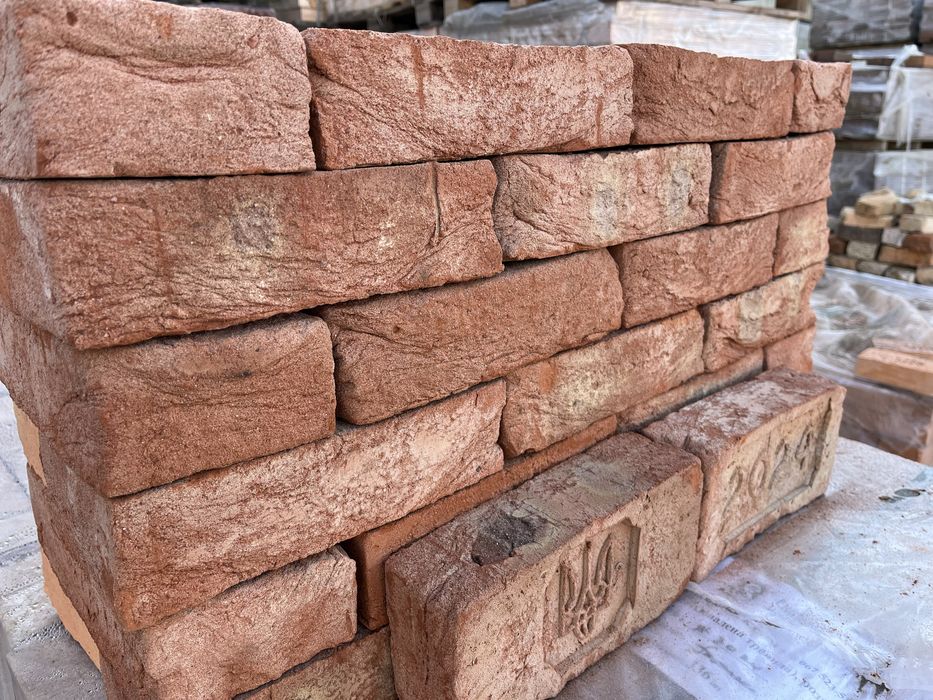 Катеринославська цегла ручного формування «Київська Русь»