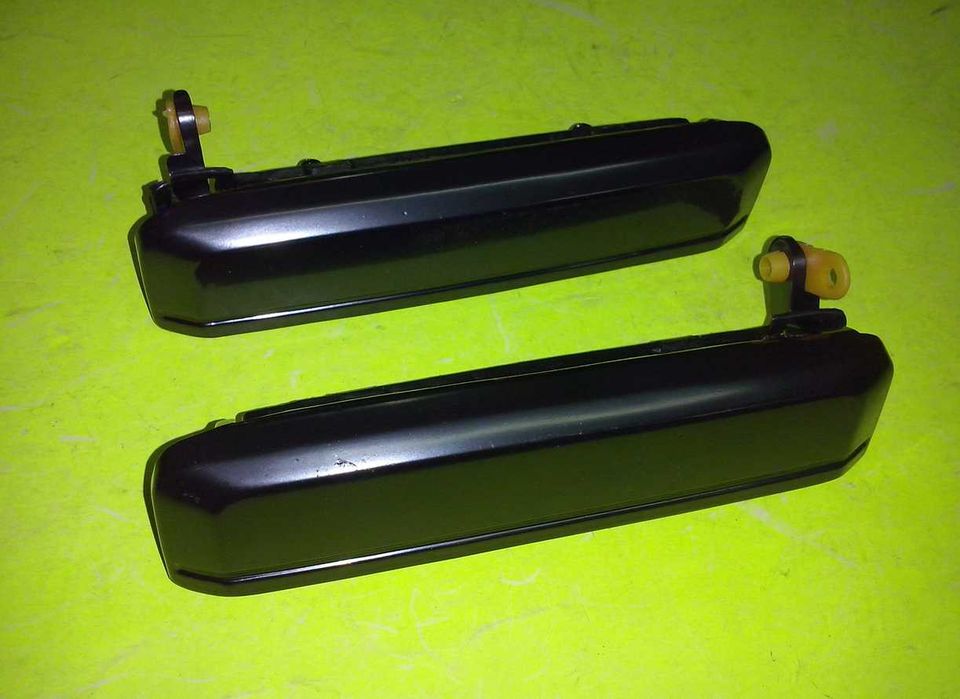 Puxador exterior de porta em metal para a Nissan Pickup D21 NOVO