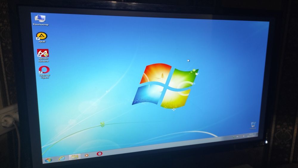 Продам компьютер для интернет серфинга, офисных задач и простых игр