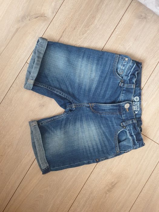 Spodenki Jeansowe chłopięce 140 cm