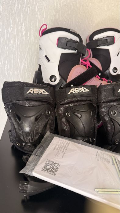 Ролики Microblade ROSE р.35-38 + захист S