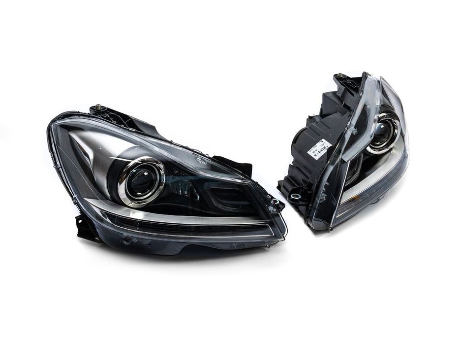Mercedes C-class W204 Передні фари (оптика с LED-елементами)