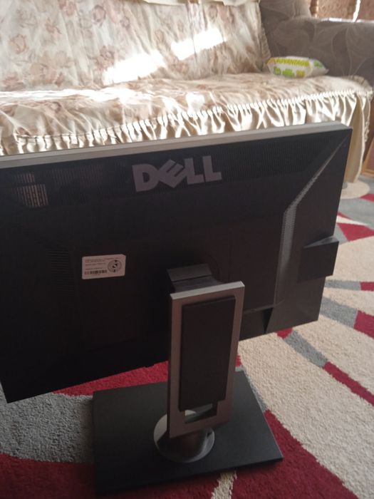 Монітор делл   роздвижний все робить для ігор будийдн