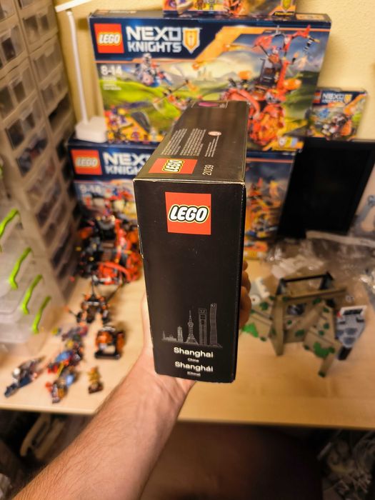 Повний Lego Architecture 21039 Skylines Shanghai Шанхай Архітектура