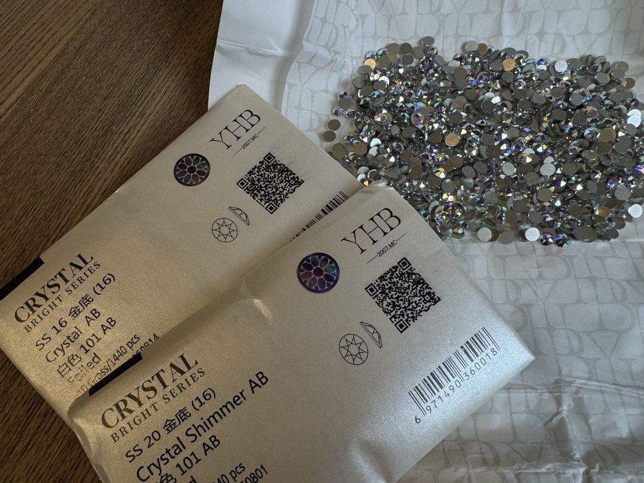 Стрази клейові YHB Crystal AB Bright аналог Swarovski SS16 SS20