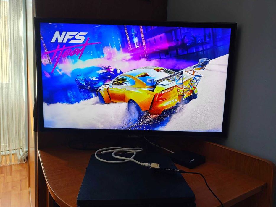 Sony Playstation 4 500Gb 9.60 + ігри