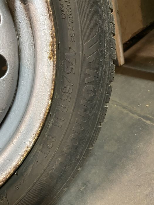 Opony z felgami 14 cali